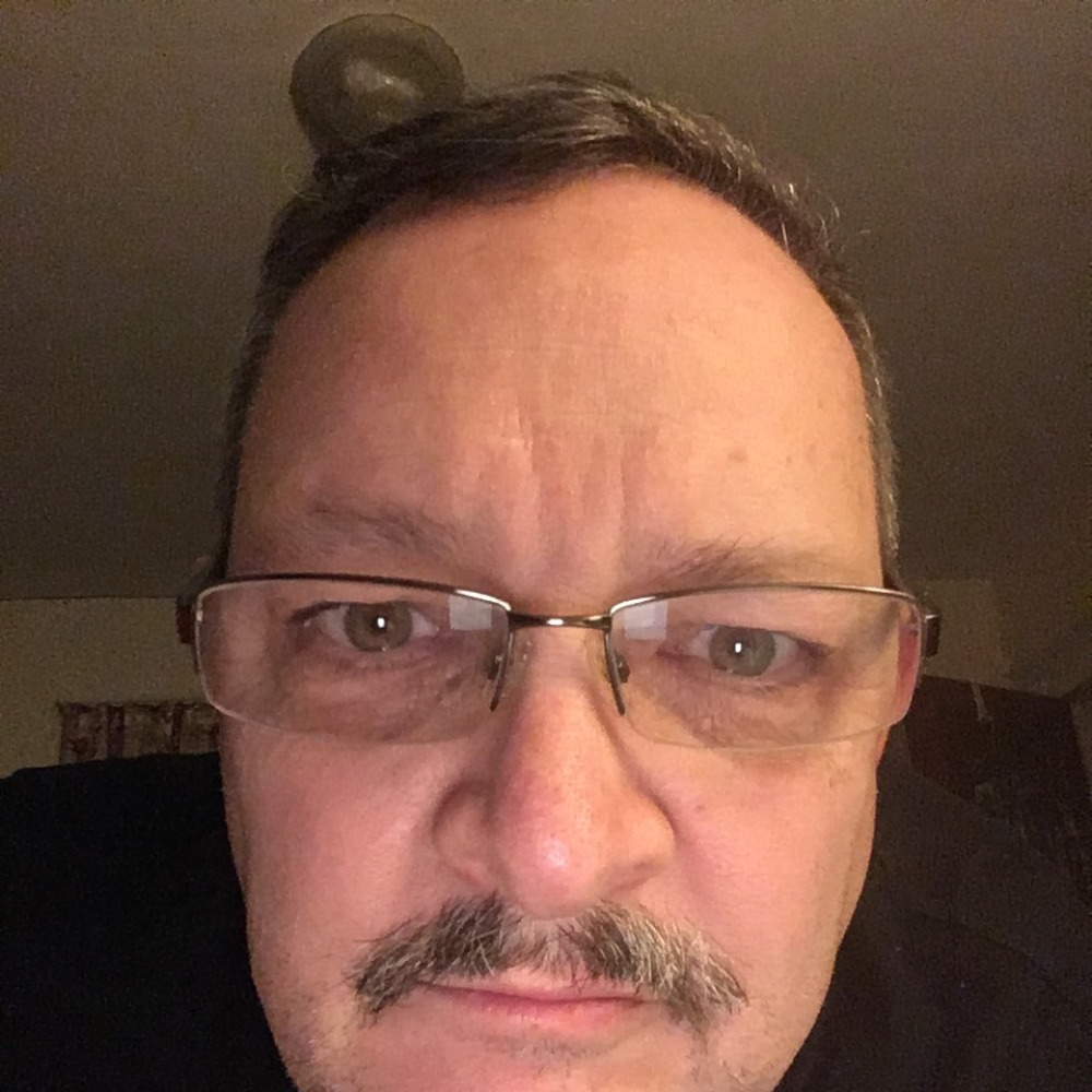 Meet your Posher, Larry